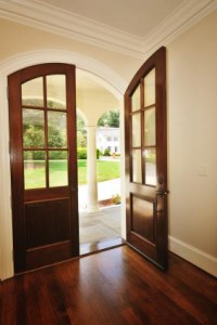 Open_house_door